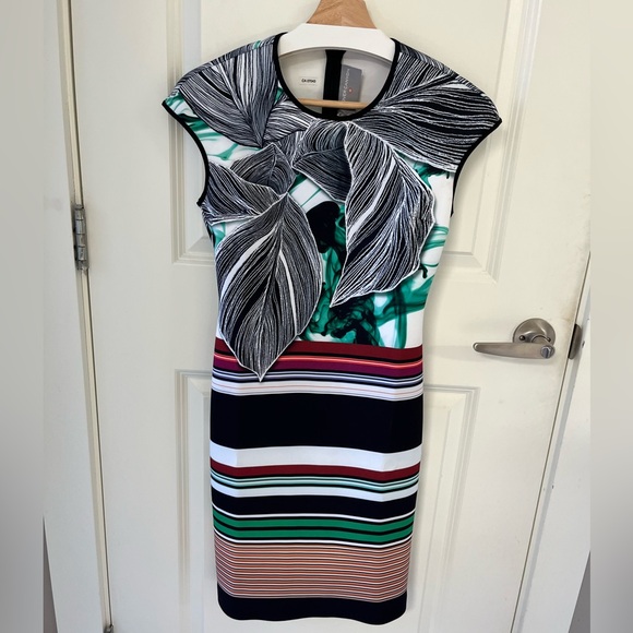 NWT Clover Canyon Jade storm Printed Scuba Stretch Dress size S - Picture 4 of 7